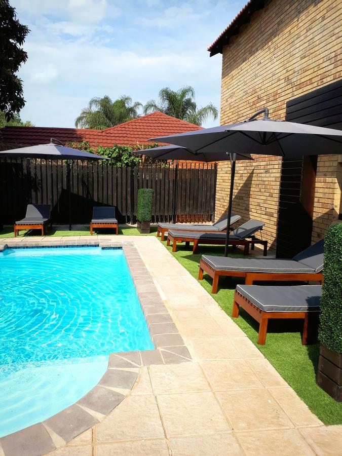 Palm Swift Luxury Accommodation Brits Dış mekan fotoğraf